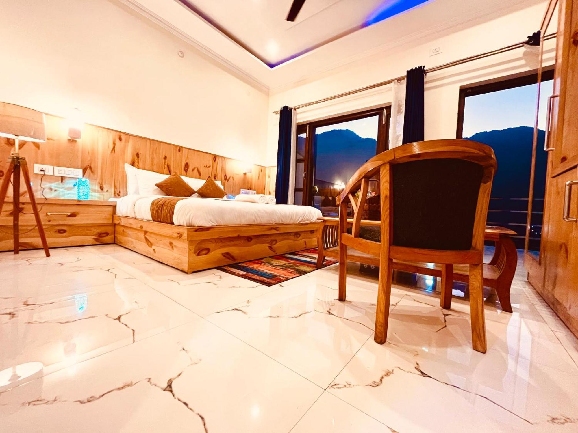 Sitara Hotel & Resort In The Lap Of Nature, Массури Экстерьер фото